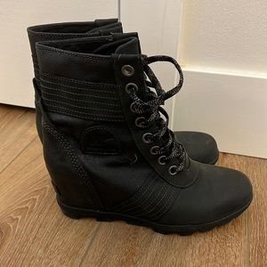 SOREL BOOTS